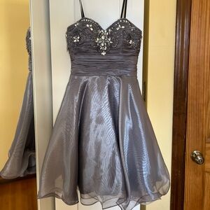 Gray Beaded Fit & Flare Semi-Formal Dress Size 3/4 Size Dress